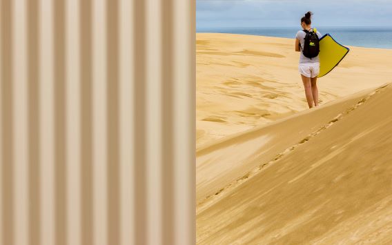 Corrugate Colour swatch Desert Sand 568x355